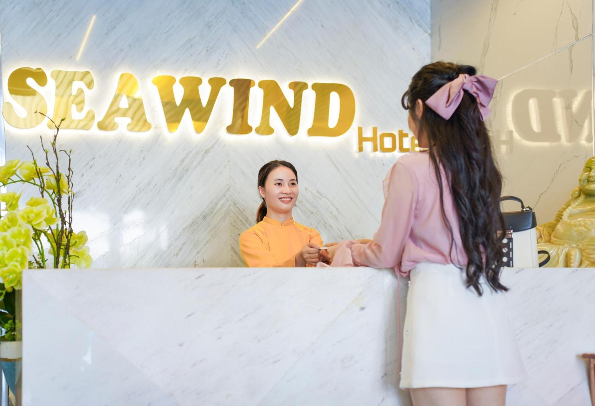 Sea Wind Hotel By Thg Дананг Экстерьер фото
